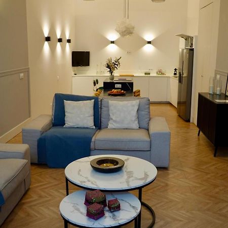 Peral Boutique Apartaments Seville Ngoại thất bức ảnh