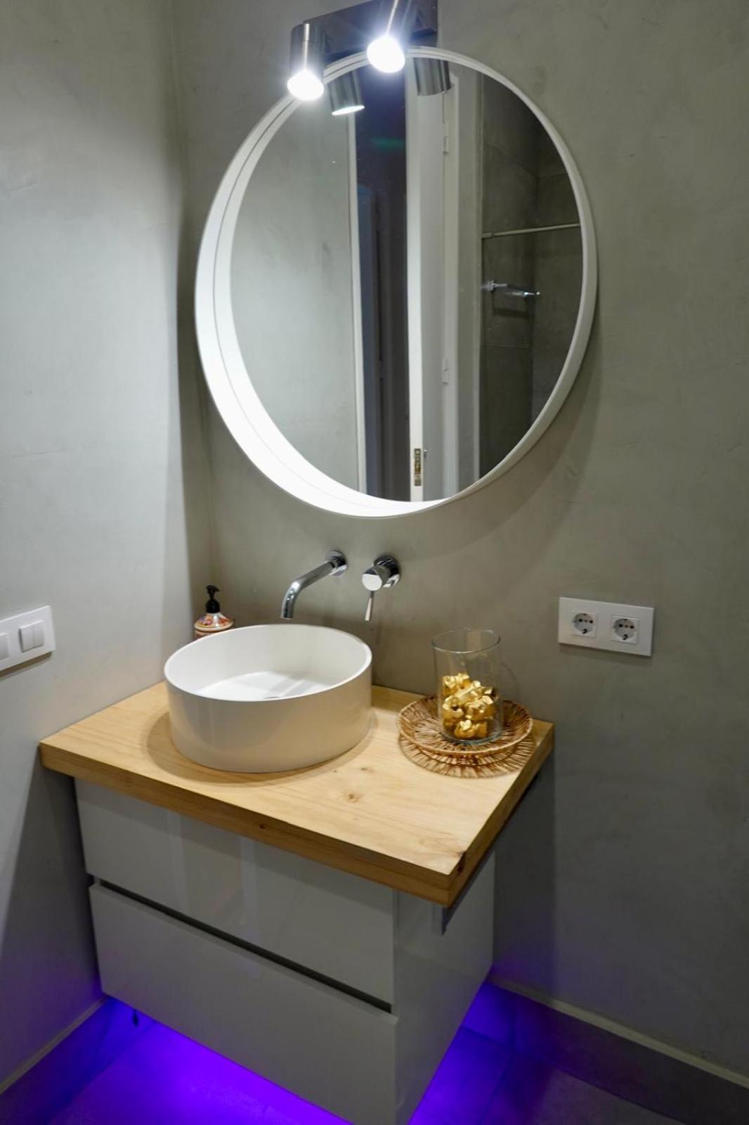 Peral Boutique Apartaments Seville Ngoại thất bức ảnh